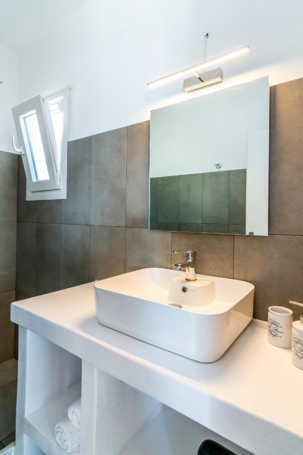 N & M Homes Ferienhaus Agios Sostis (Tinos)