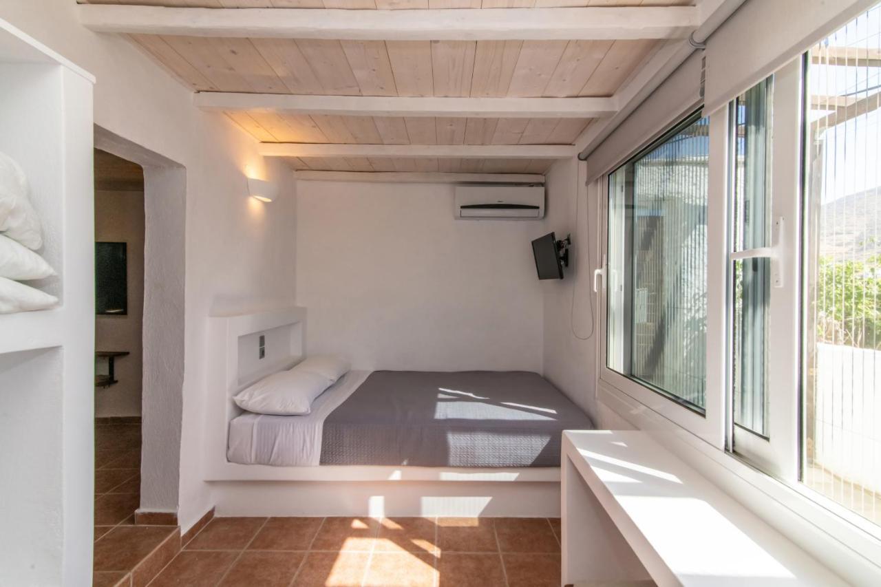 N & M Homes * Agios Sostis (Tinos)